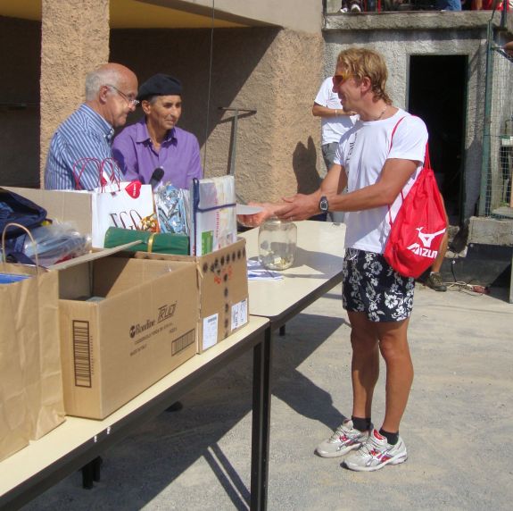 album/marcia_settembrina_e_trail_premiazioni_2010/marcia_settembrina_e_trail_2010_premiazioni_38.jpg