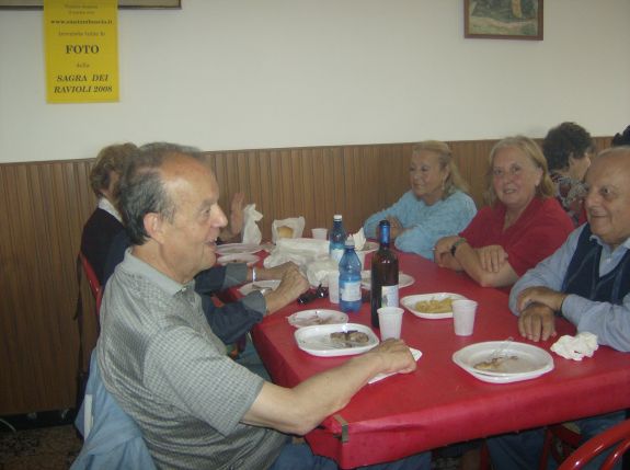 album/sagra_ravioli_2008_domenica/sagra_ravioli_2008_domenica_03.jpg