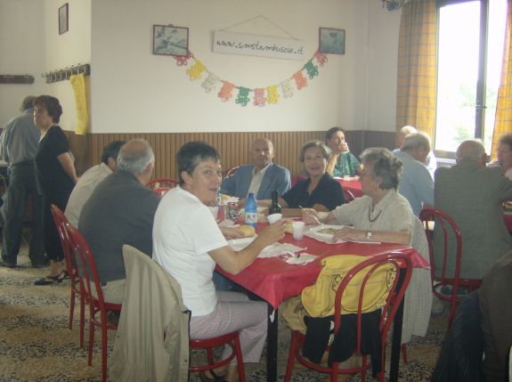 album/sagra_ravioli_2008_domenica/sagra_ravioli_2008_domenica_08.jpg