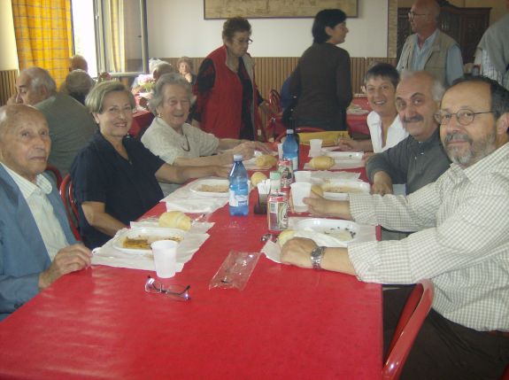 album/sagra_ravioli_2008_domenica/sagra_ravioli_2008_domenica_12.jpg