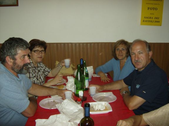 album/sagra_ravioli_2008_sabato/sagra_ravioli_2008_sabato_17.jpg