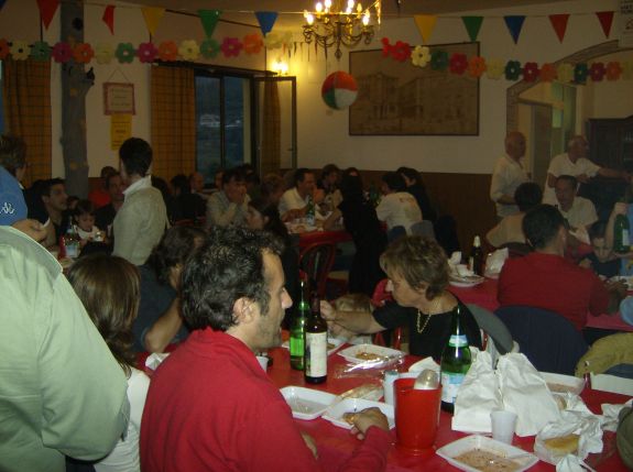 album/sagra_ravioli_2008_sabato/sagra_ravioli_2008_sabato_25.jpg