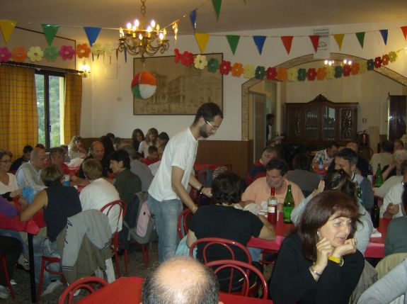 album/sagra_ravioli_2008_venerdi/sagra_ravioli_2008_venerdi_01.jpg