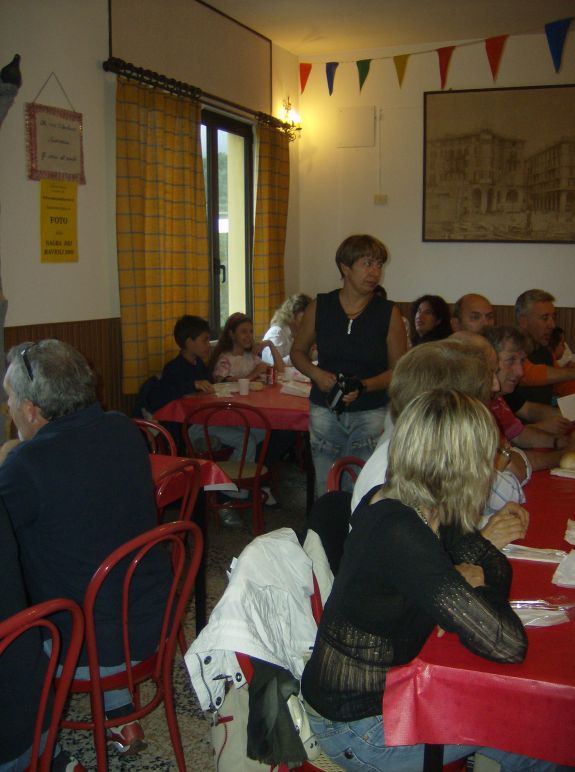 album/sagra_ravioli_2008_venerdi/sagra_ravioli_2008_venerdi_05.jpg