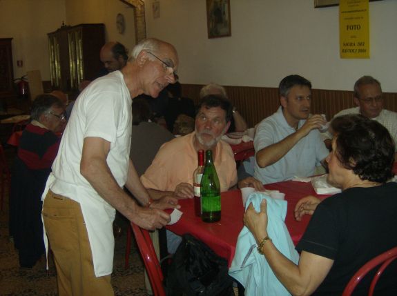 album/sagra_ravioli_2008_venerdi/sagra_ravioli_2008_venerdi_14.jpg