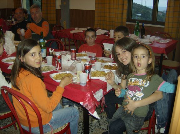 album/sagra_ravioli_2008_venerdi/sagra_ravioli_2008_venerdi_16.jpg