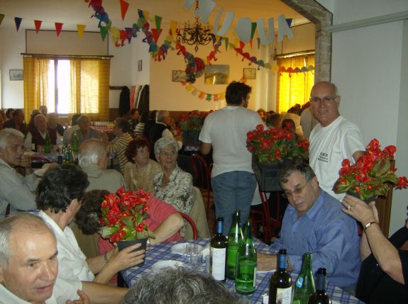 album/settembre_verde_14_10_2007/fiori_per_le_signore_2.jpg