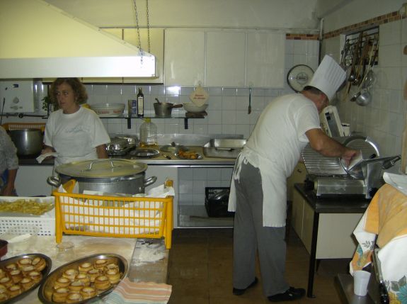 album/settembre_verde_29_9_2007/cucina_5.jpg